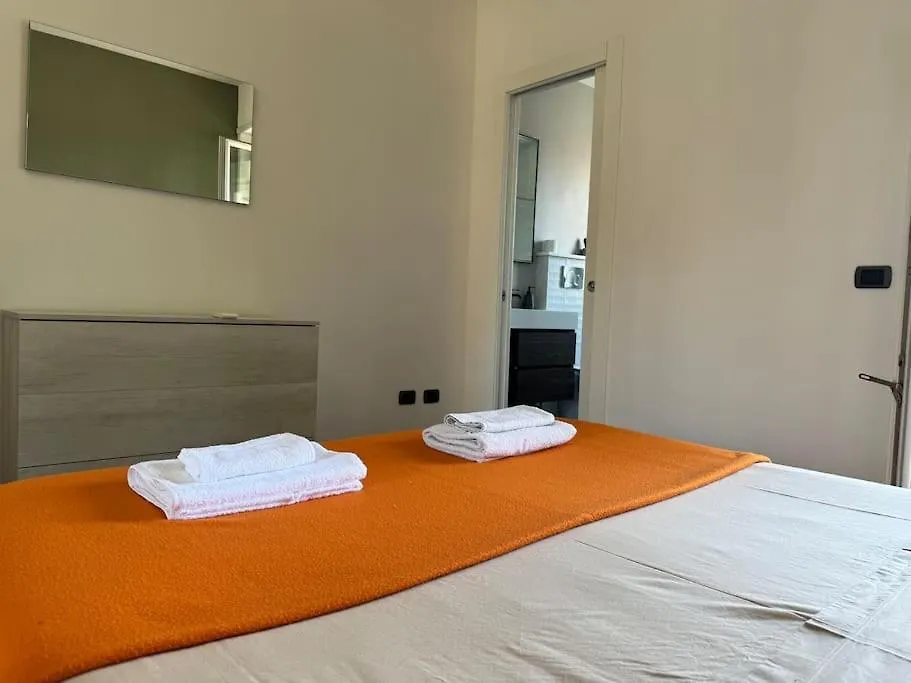 Quarto Piano - Intero Alloggio A Roma 0*, Rome Italy